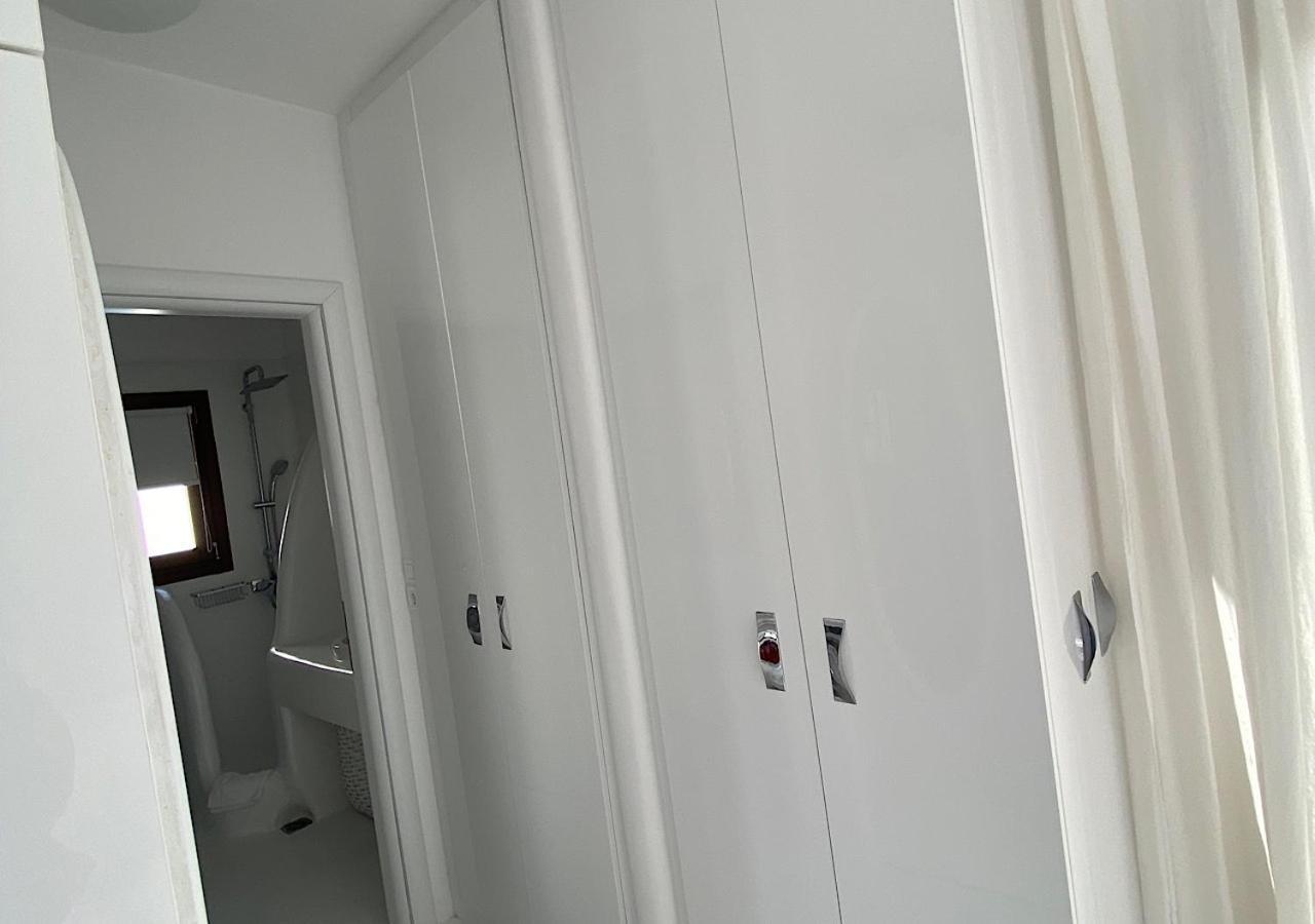 Myconian Sky Suites In Town Mykonos Town Exterior photo